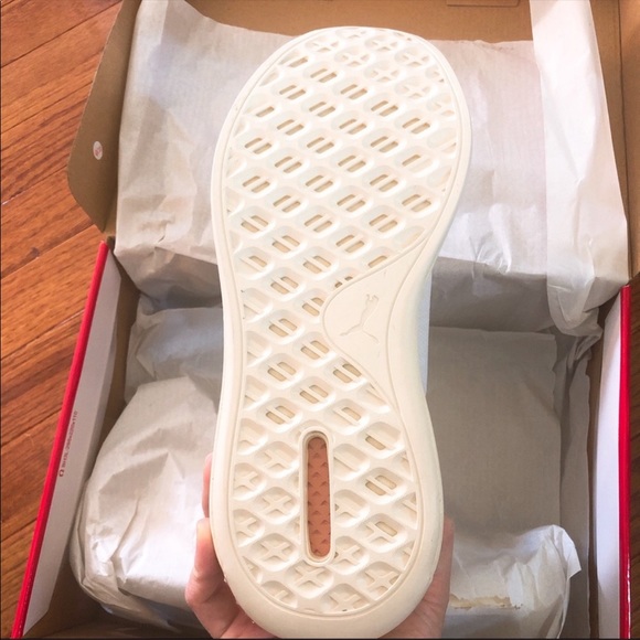 Puma Sneakers - Picture 5 of 7